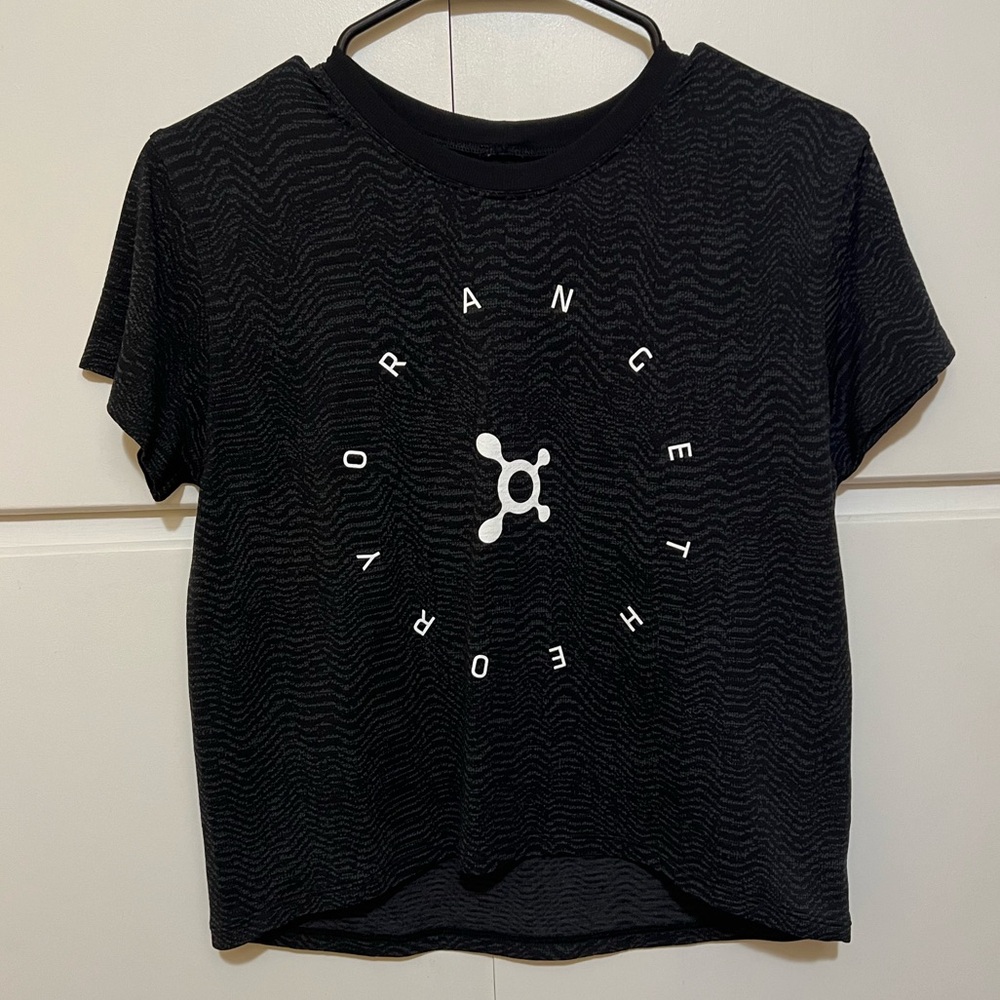 Lululemon Orangetheory Cropped Tee
